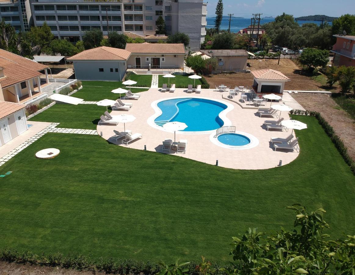 Santos Holidays Dassia  Exteriör bild
